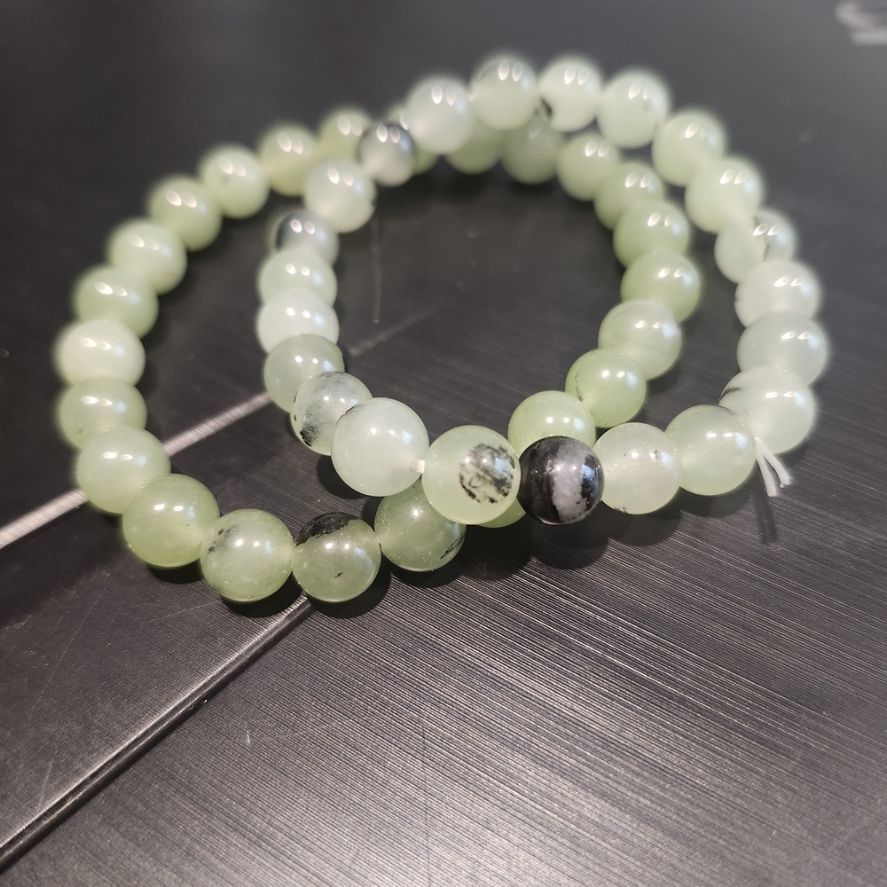 Elegant Green Beaded Bracelet Set